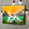 Canvas Cadeau Halong Bay in Vietnam
