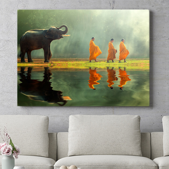 Gepersonaliseerde muurschildering Monniken met olifant